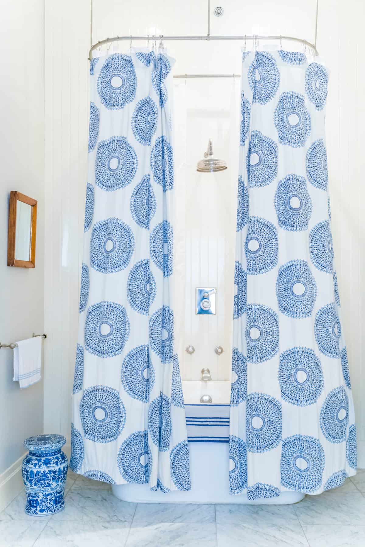 3 Ways to Clean Mildew Off Shower Curtains and How to Keep it That Way