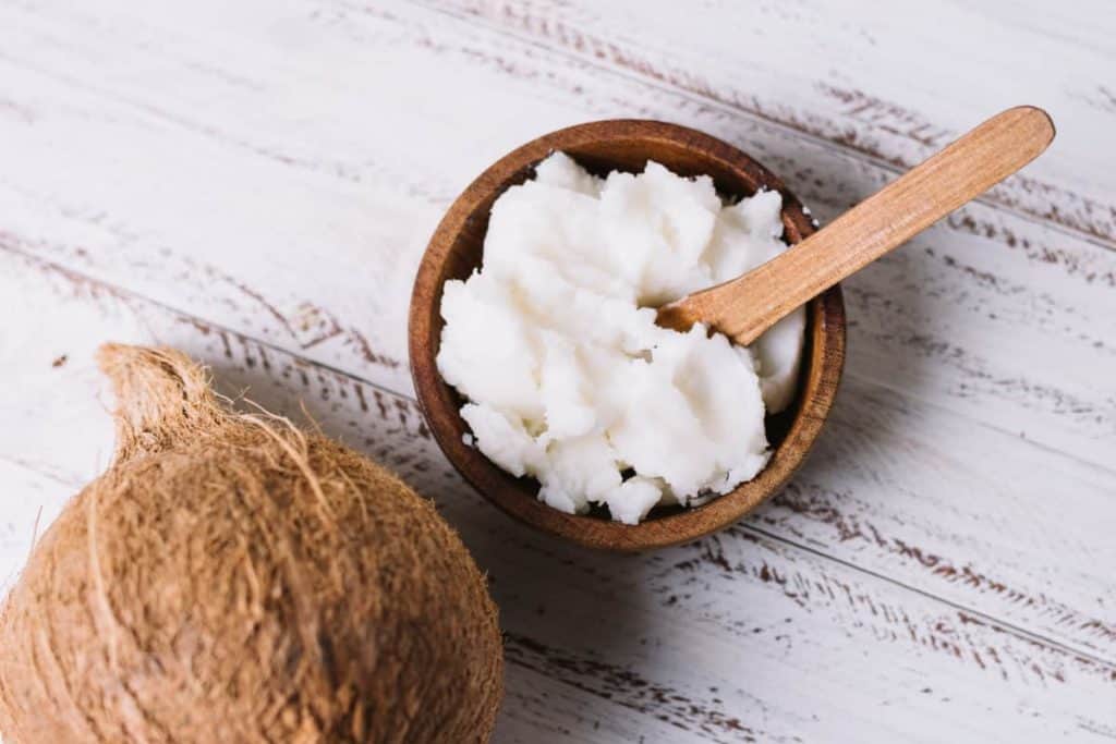 Coconut oil benefits in soap, solid coconut oil