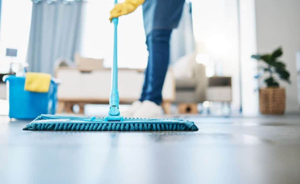 best way to clean engineered hardwood floors, microfiber mop